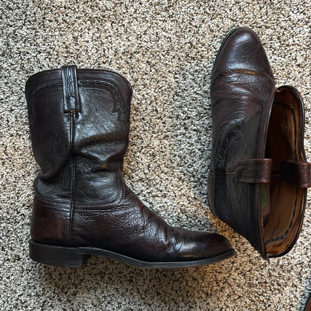 Lucchese 2000 men’s cowboy boots - size 10
